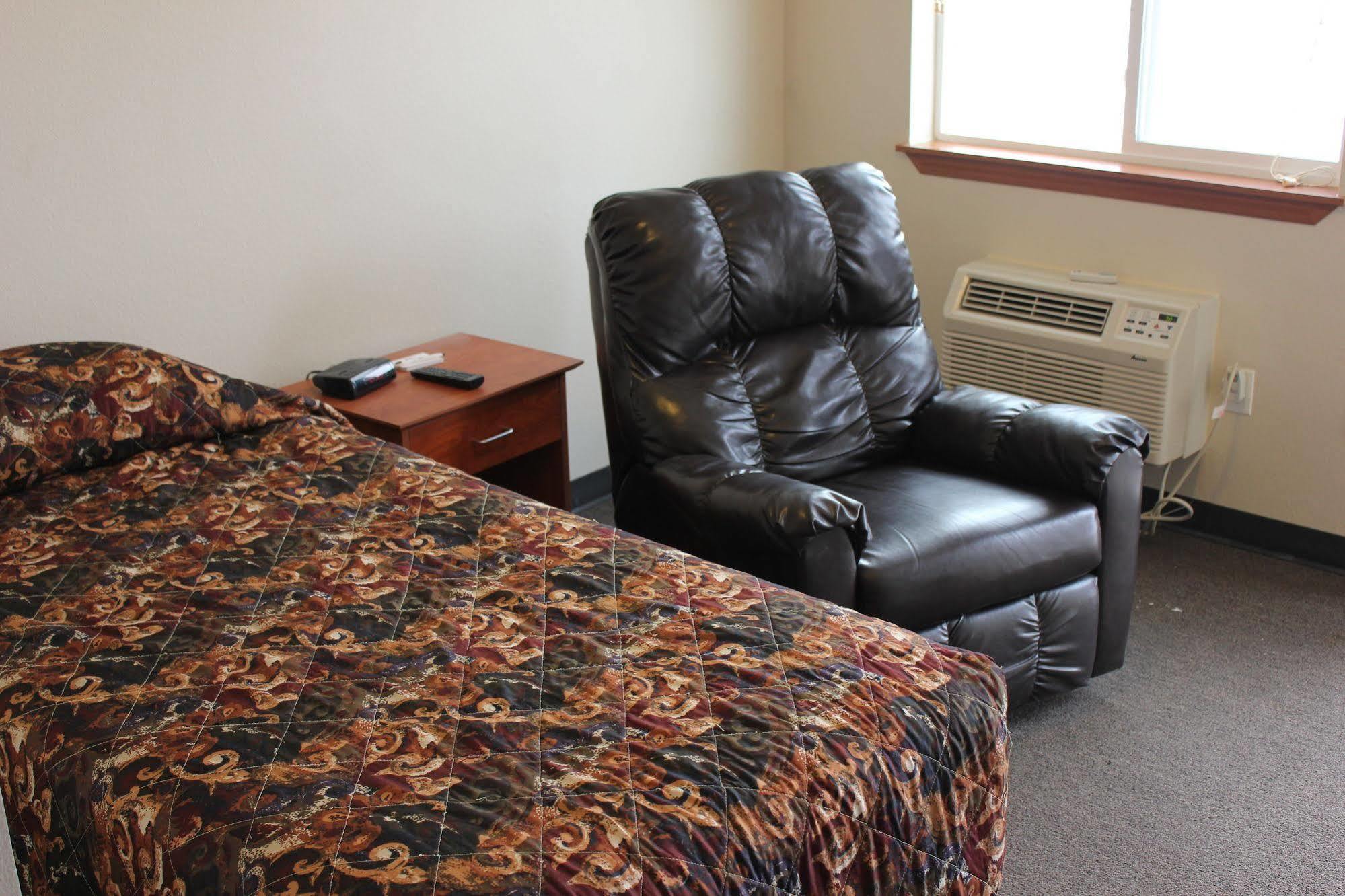 Prairie Suites Motel Williston Ngoại thất bức ảnh